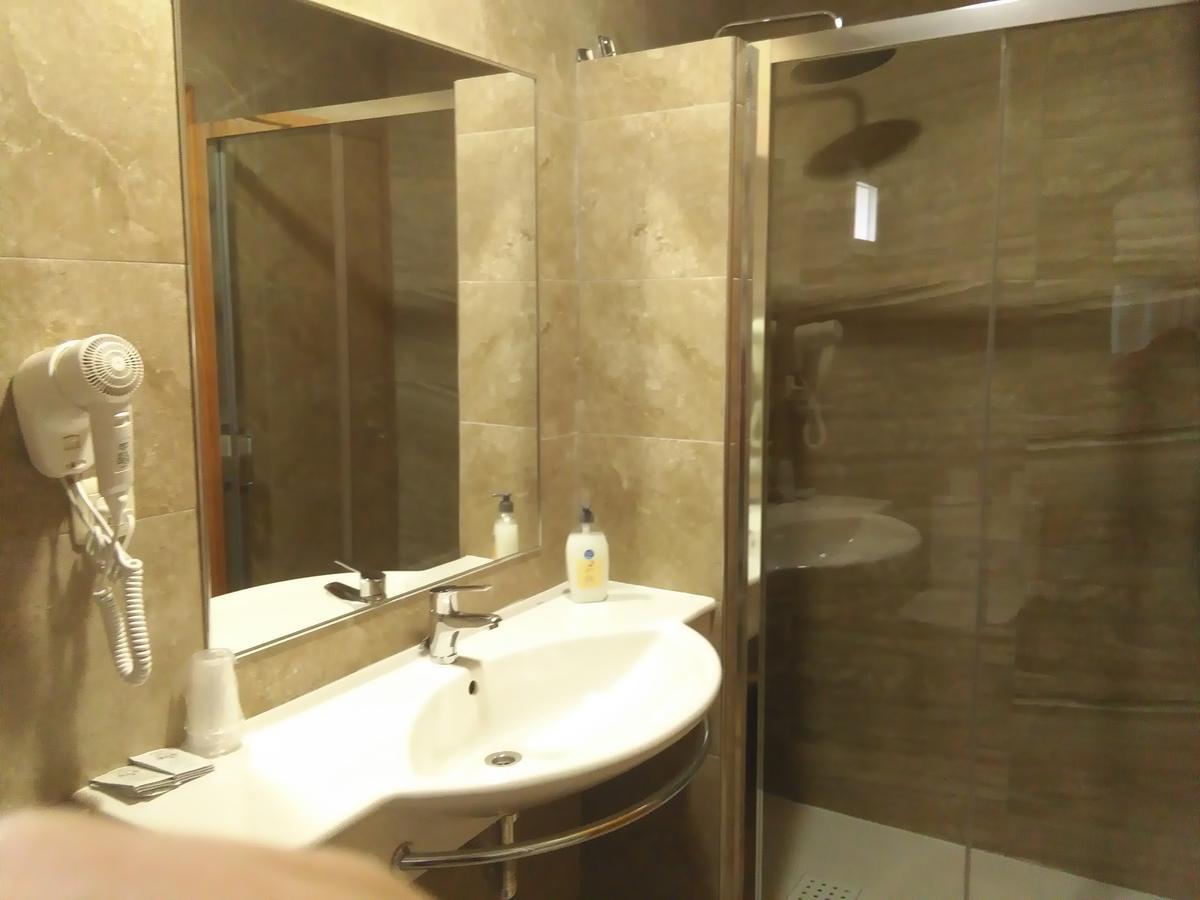 Hotel ייסטה מראה חיצוני תמונה