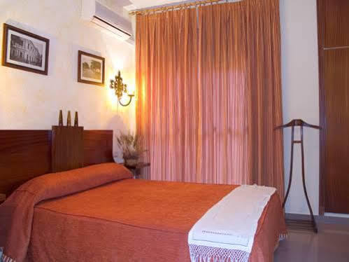 Hotel ייסטה מראה חיצוני תמונה